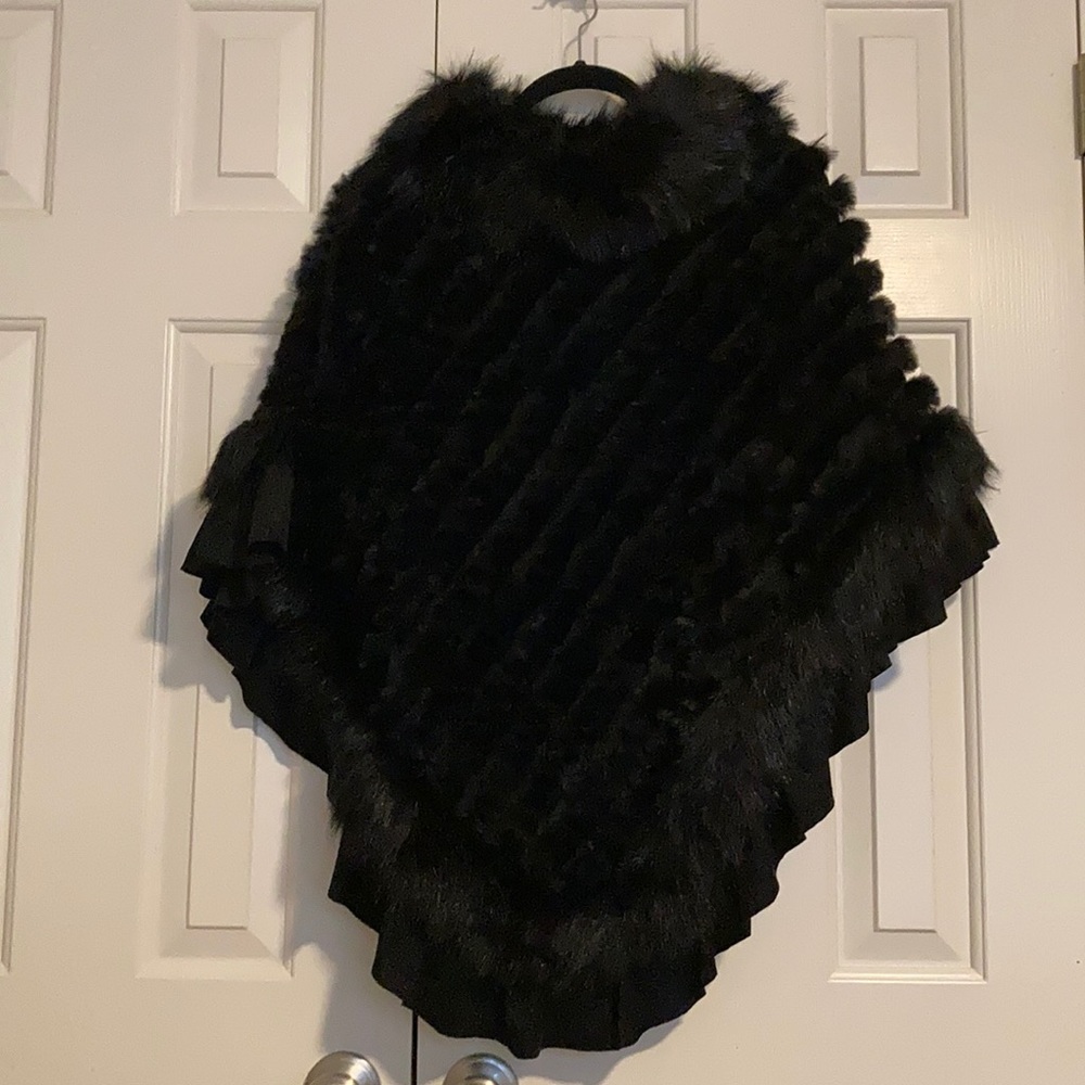 Jayley Soft and Comfy Poncho Brand new!
